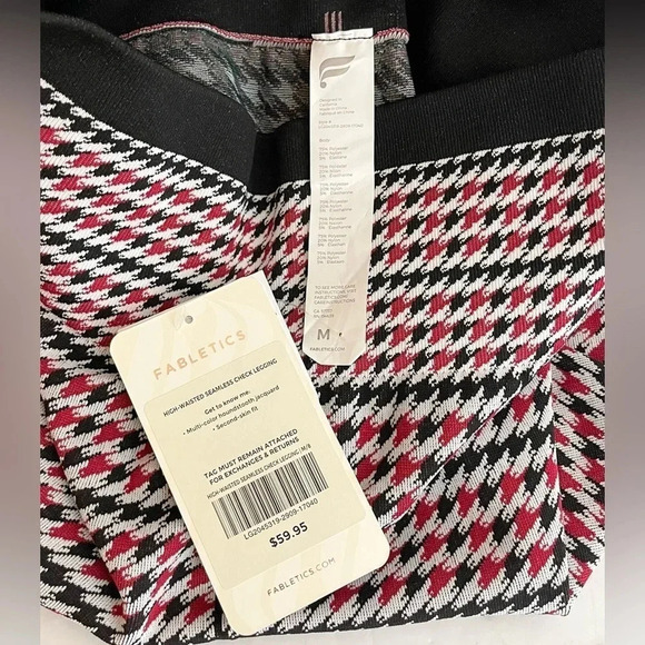 Fabletics Houndstooth Leggings Size Medium High Waisted Seamless Check Holiday - Picture 7 of 8